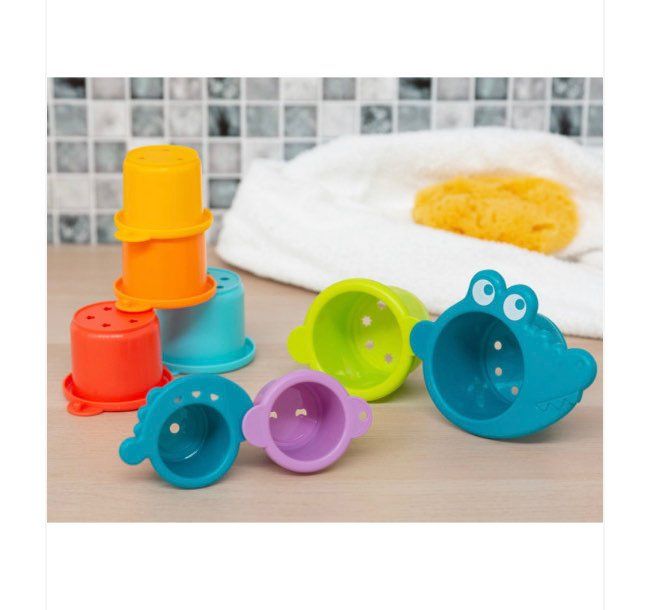 Cubos apilables para el baño de Kiokids