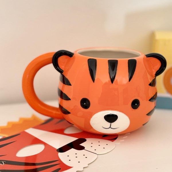 Taza de cerámica 3D con forma de tigre